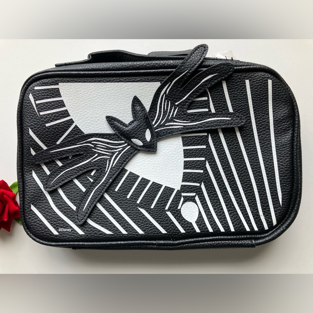 MELT COSMETICS Limited Edition Nightmare Before Christmas Makeup Bag